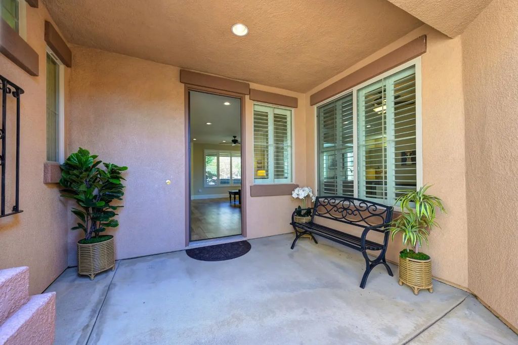 1750 Alpenglow Lane, Lincoln