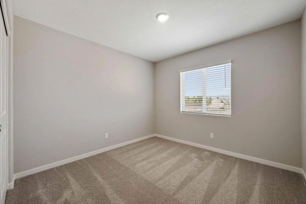 2954 Pulp Mill Lane, Lincoln