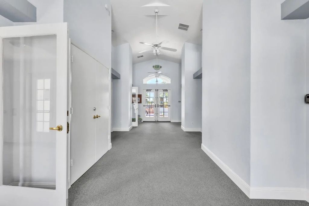 8020 Walerga Road 1061, Antelope