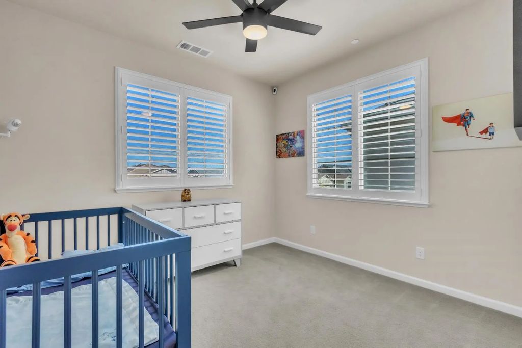 2048 Cumberland Loop, Roseville