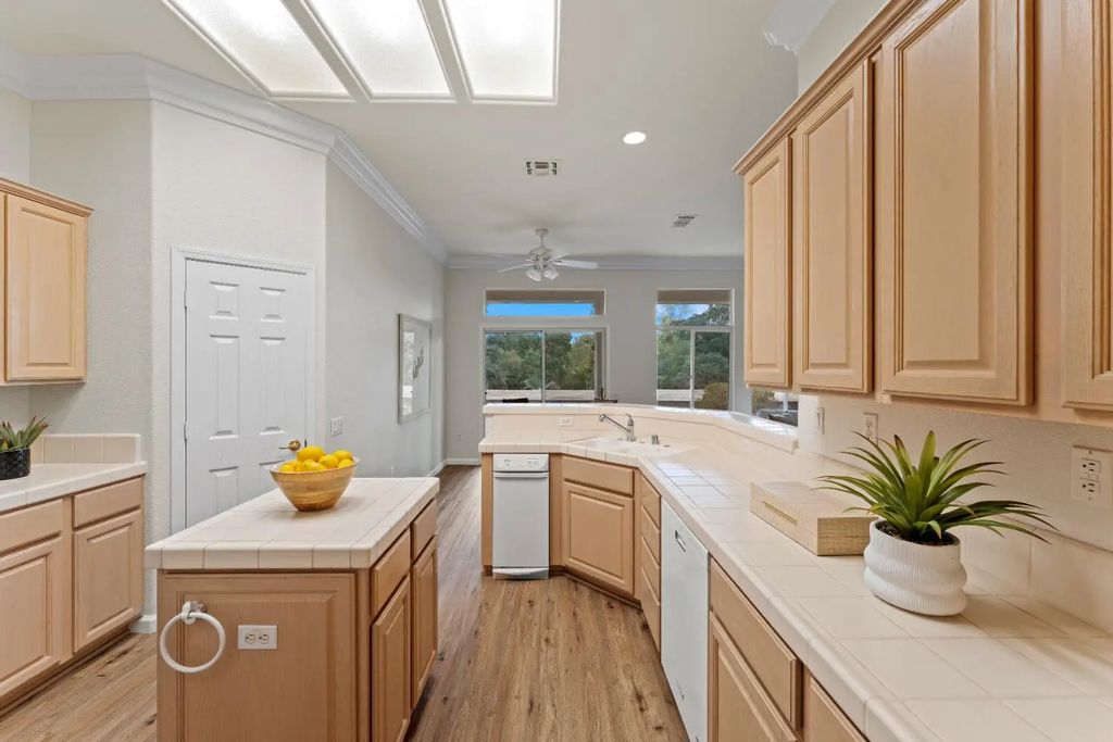 109 Wild Oat Court, Roseville