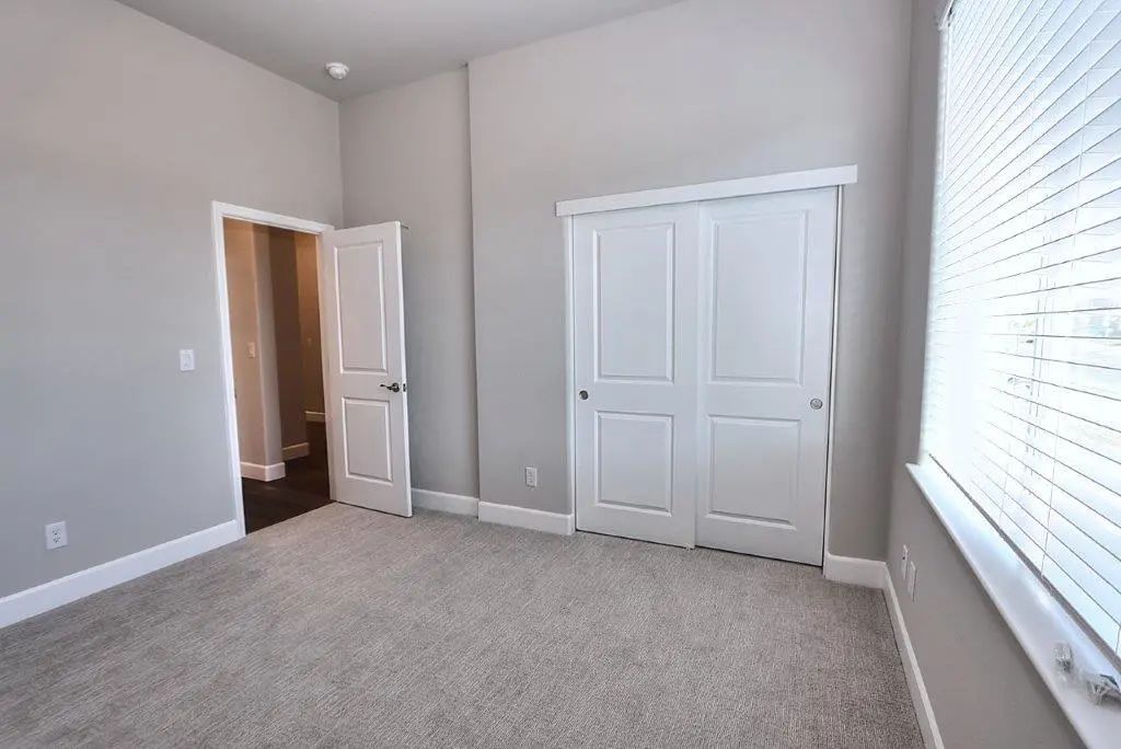 3033 Vaughn Way, Roseville