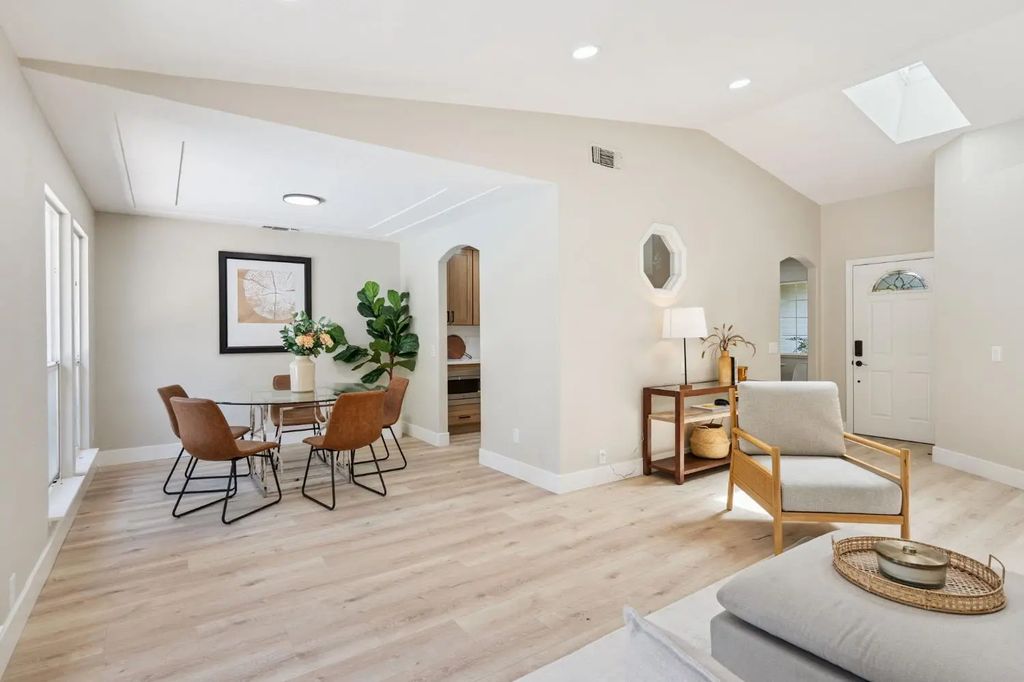 8047 Mcclung Drive, Citrus Heights