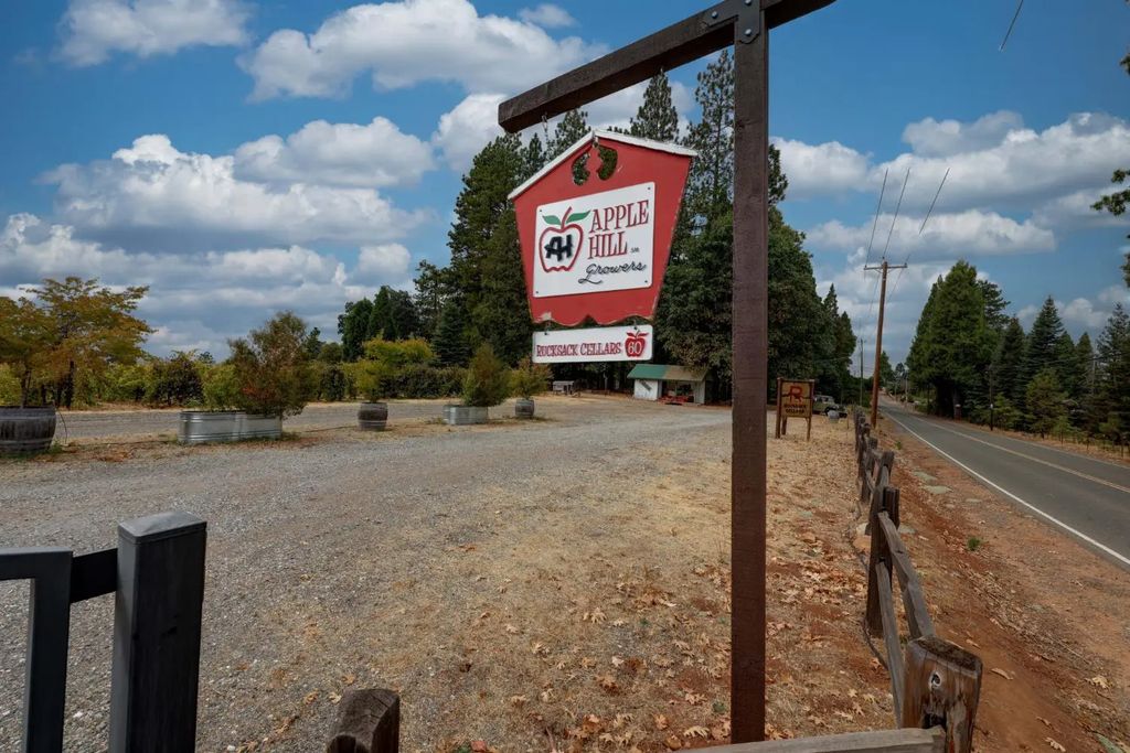 3092 Carson Road, Placerville
