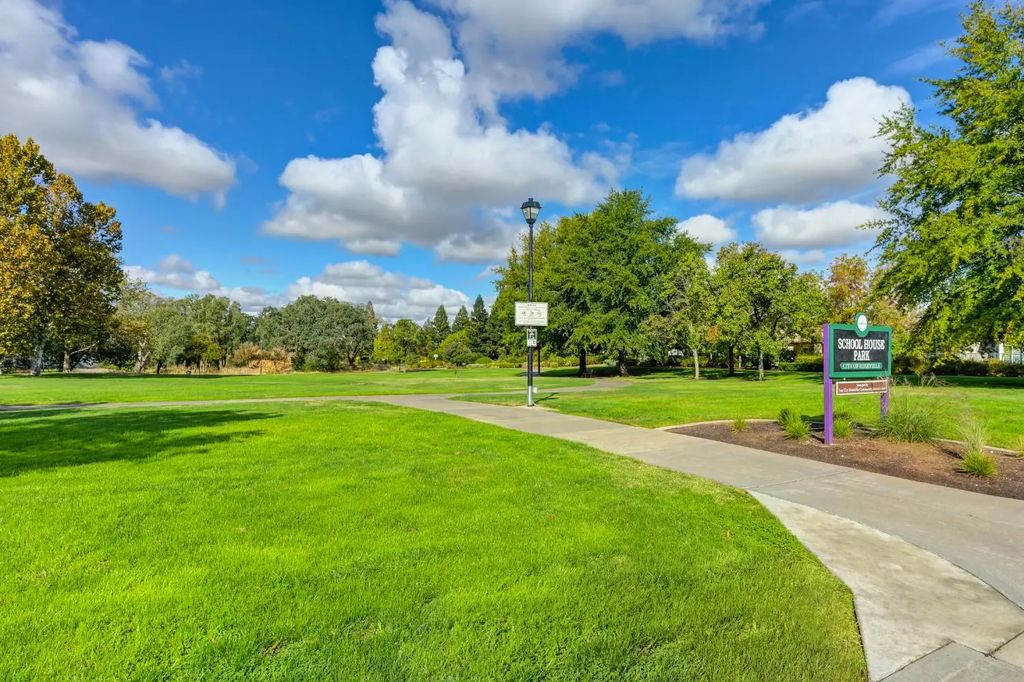 7397 Apple Hollow Loop, Roseville