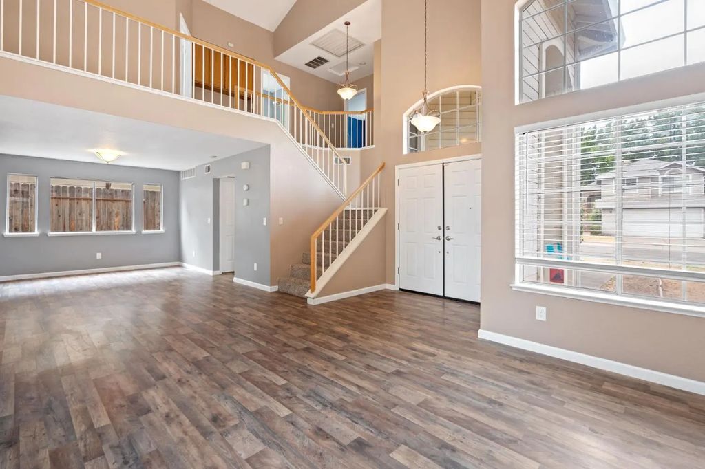 8300 Scrub Oak Way, Antelope