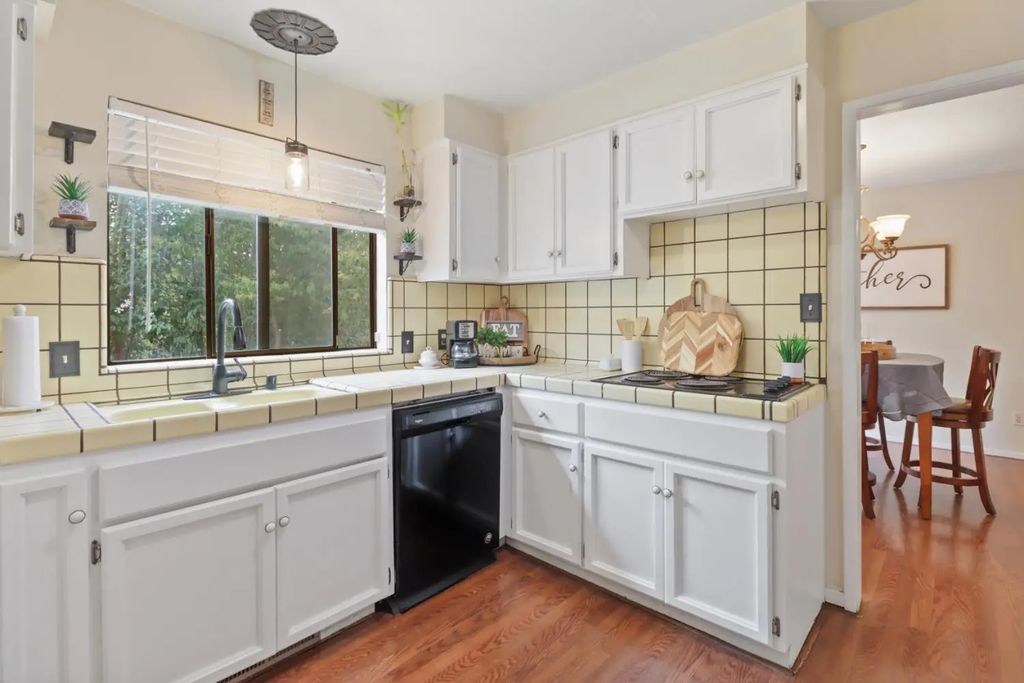 2480 Starmount Way, El Dorado Hills