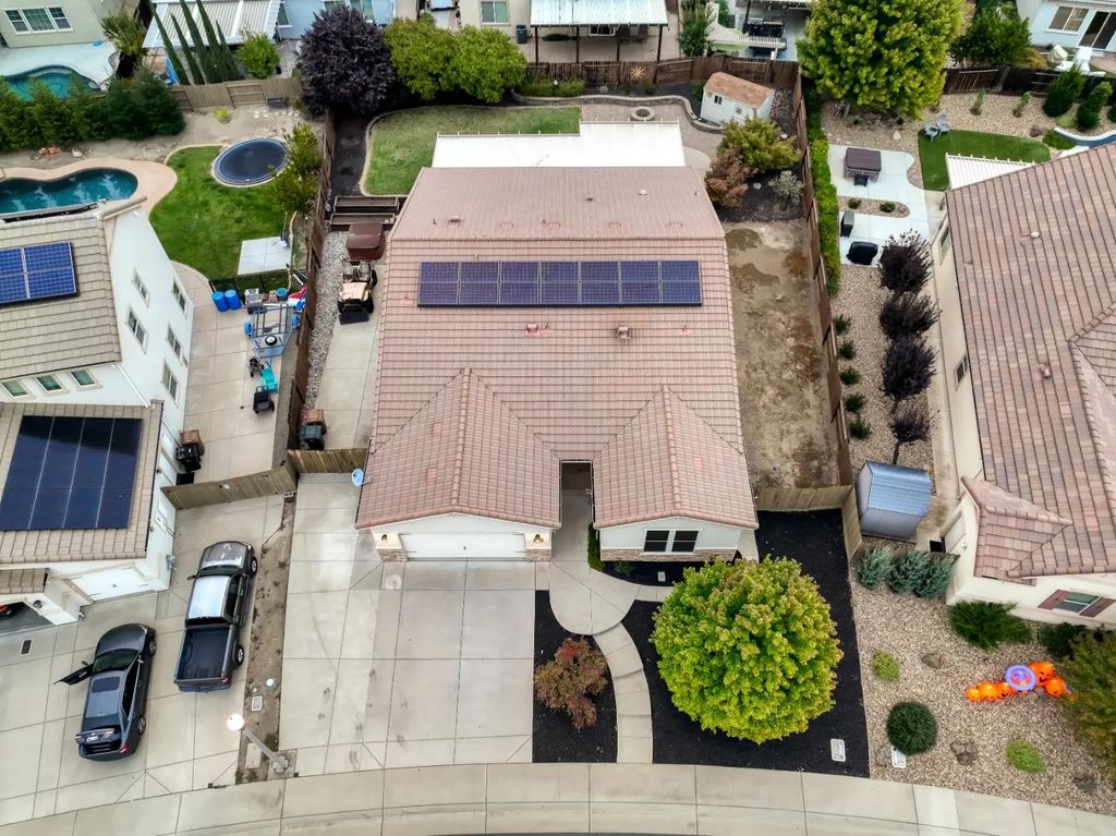2925 Waxbill Lane, Lincoln