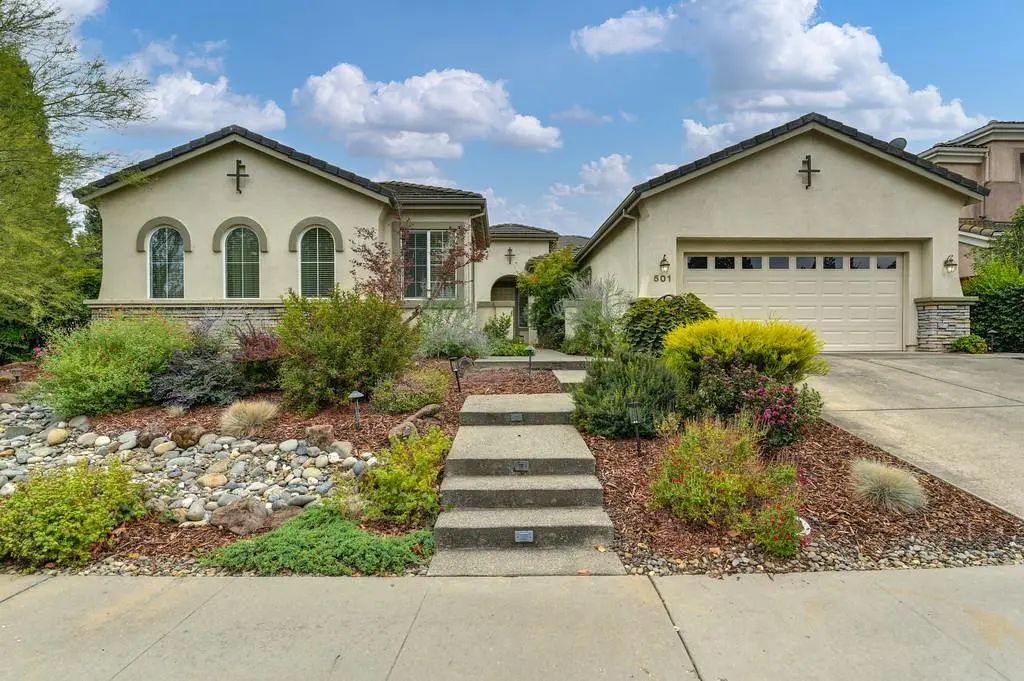 501 Evening Breeze Court, Roseville