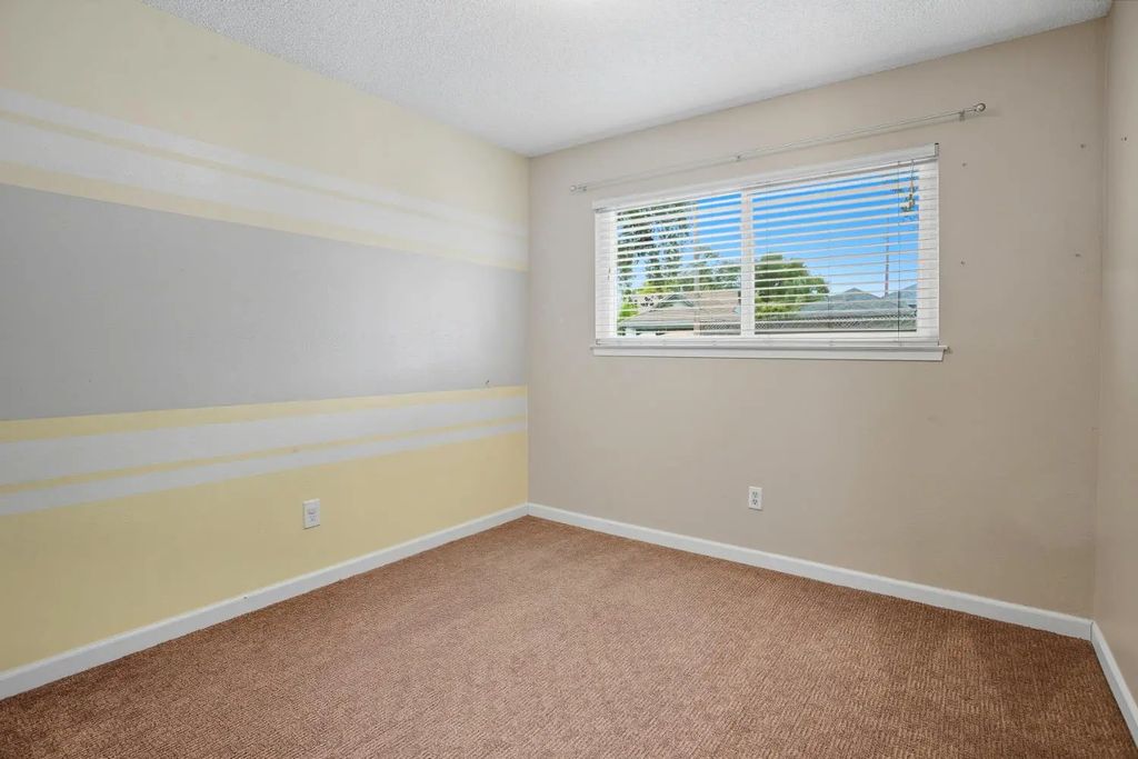 7517 Almondwood Avenue, Citrus Heights