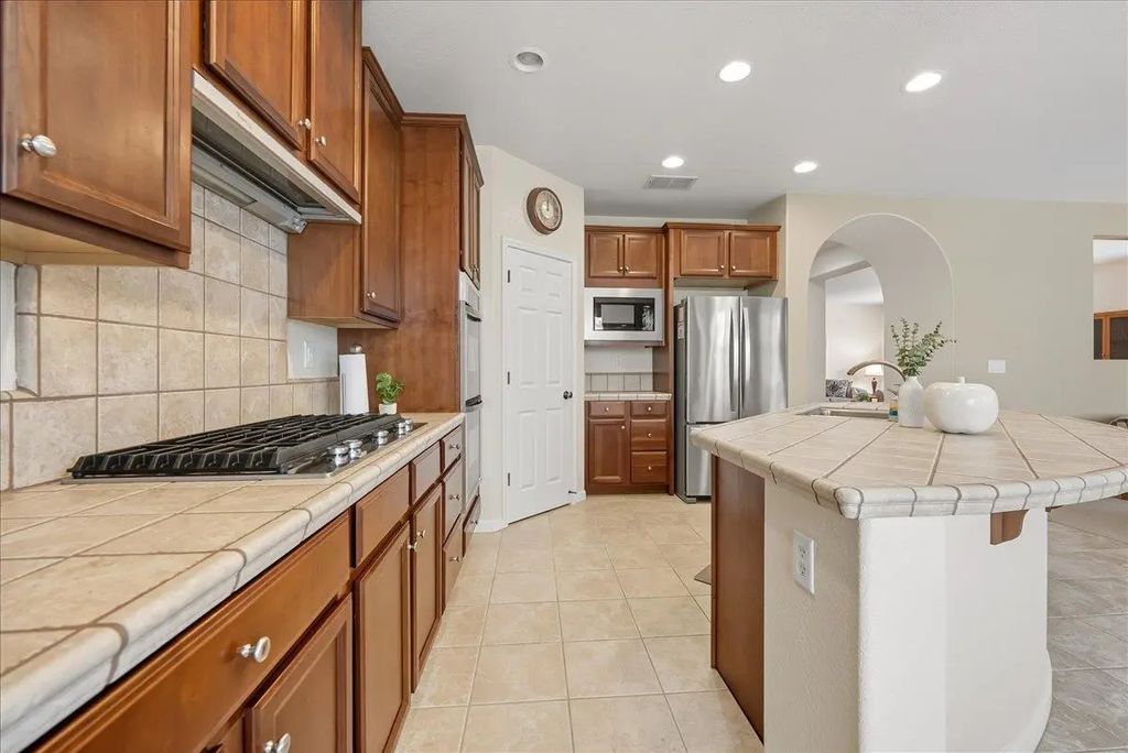 801 Vanderbilt Court, El Dorado Hills