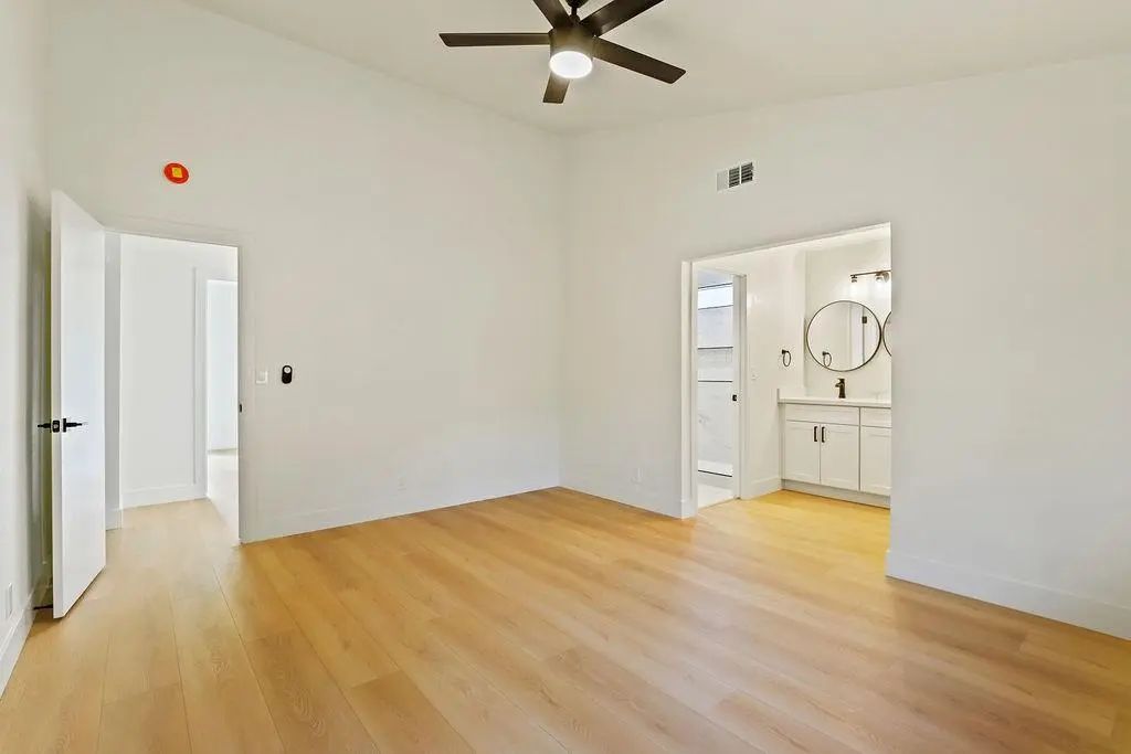 8206 Peregrine Way, Citrus Heights