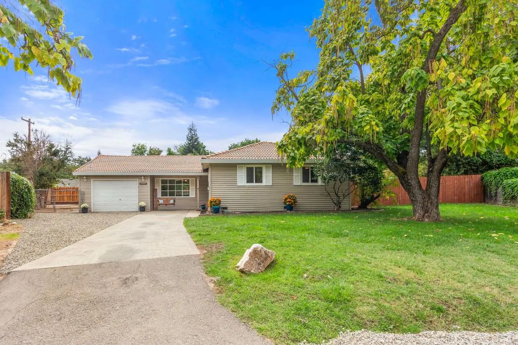 8900 Rico Court, Orangevale