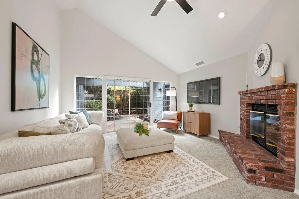 5223 Par Place, Rocklin