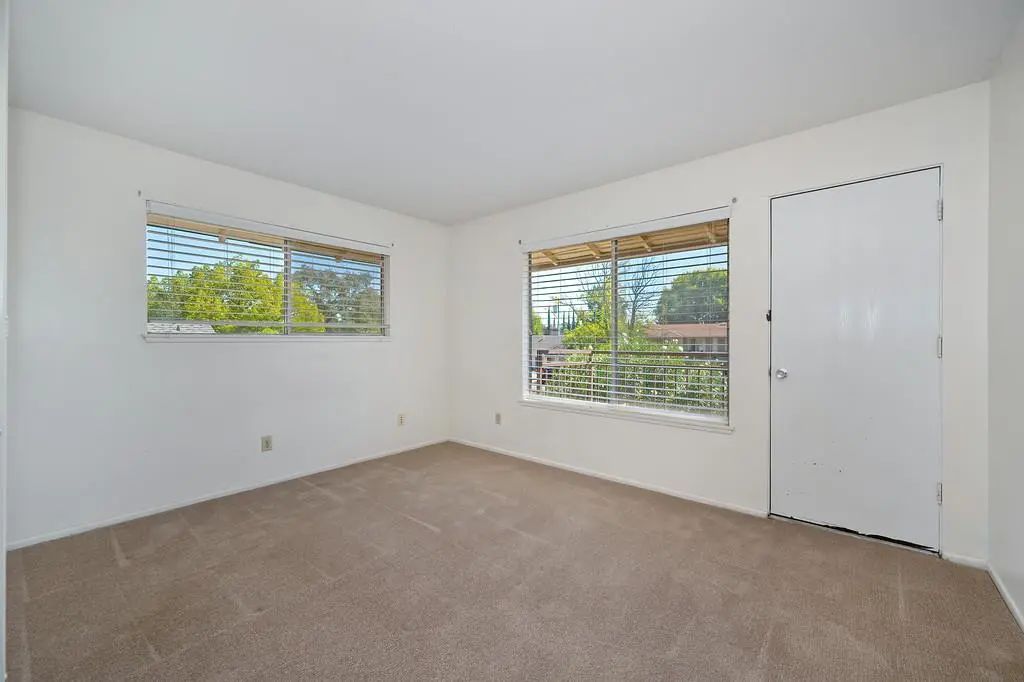 2649 S Whitney Boulevard, Rocklin