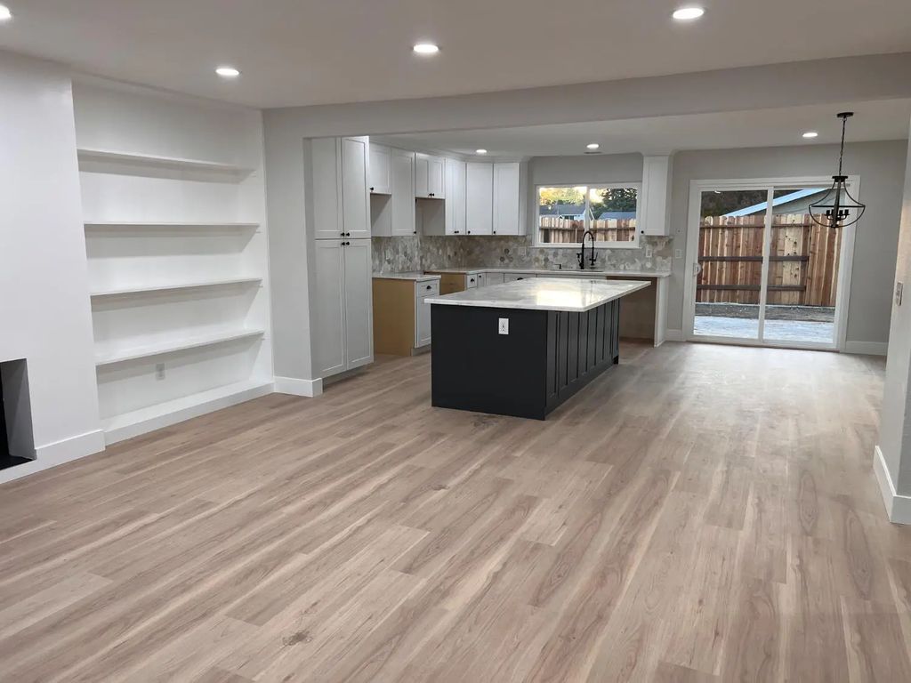 7401 Springvale Way, Citrus Heights