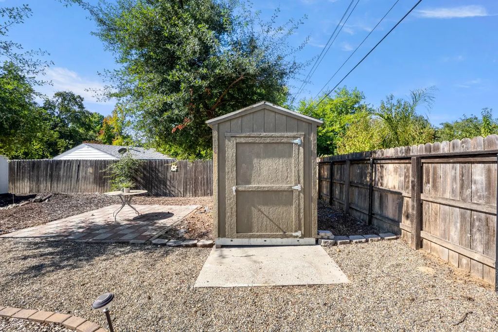 8309 Gordian Way, Orangevale