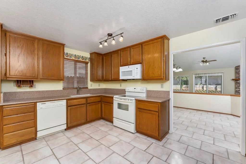 7812 Auburn Woods Drive, Citrus Heights