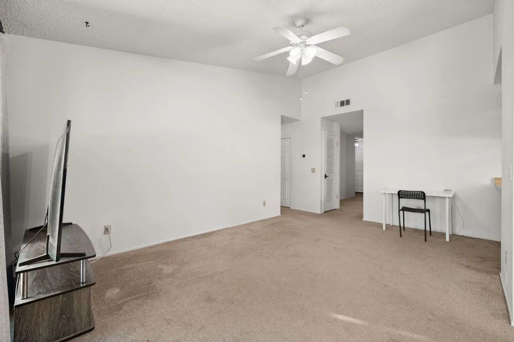 6611 Branchwater Way, Citrus Heights