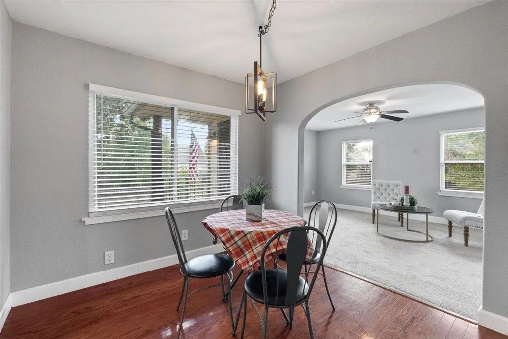 1005 Enwood Road, Roseville