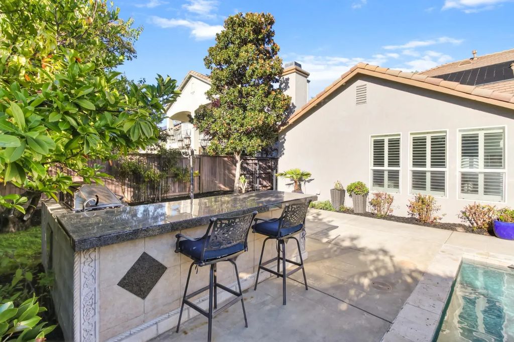 4716 Village Green Drive, El Dorado Hills