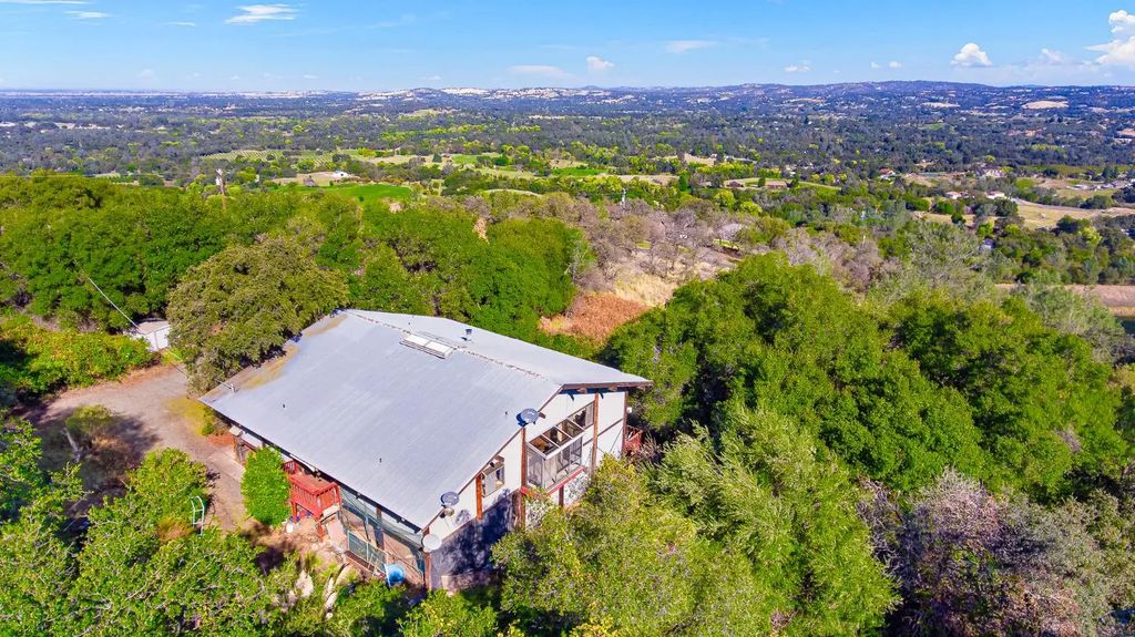 405 Oak View Road, Newcastle