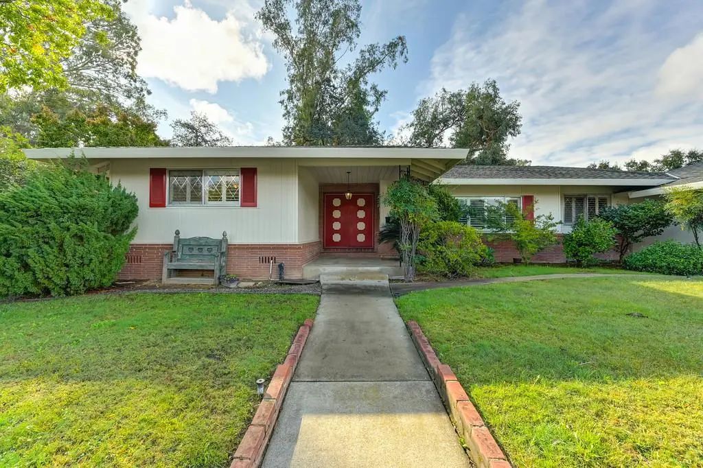 7224 Walnut Road, Fair Oaks
