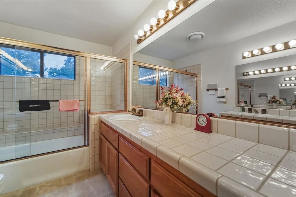 504 Weybridge Court, Roseville