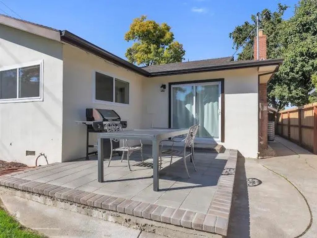 5841 Sharps Circle, Carmichael