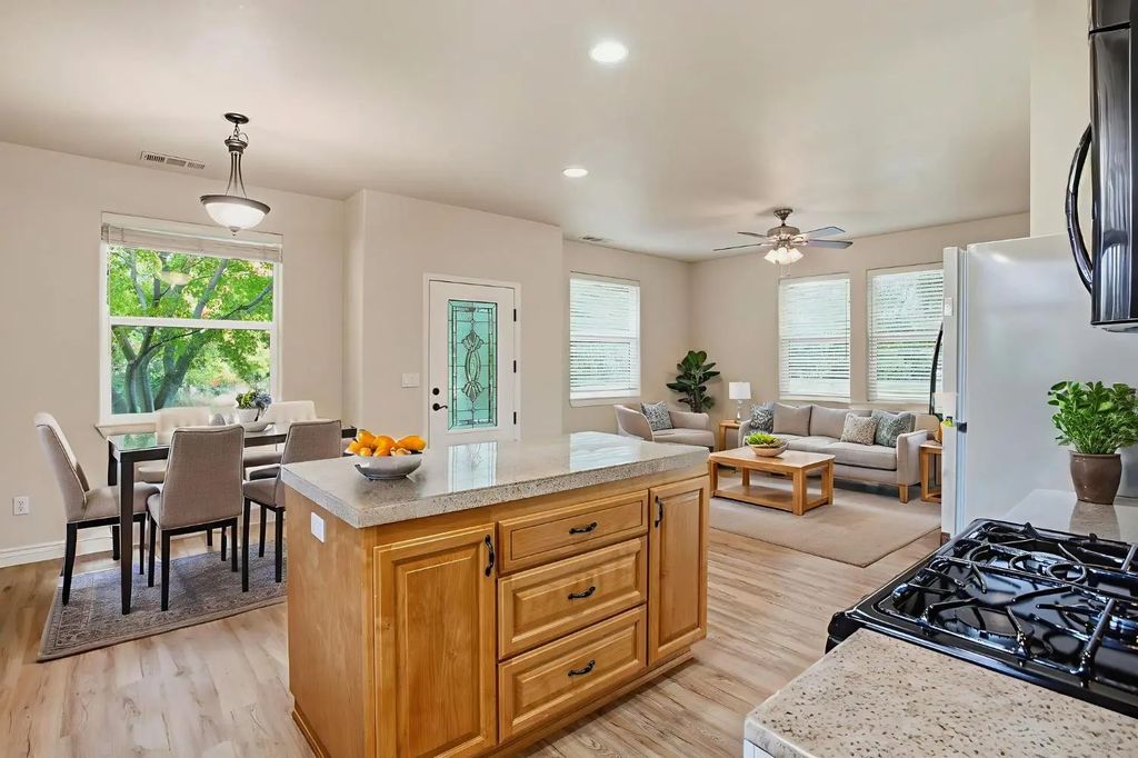 8430 Bianchi Road, Roseville