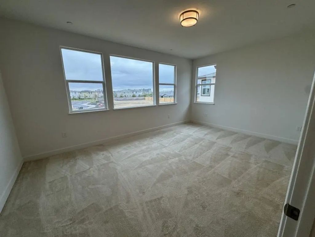 2032 Lazy Day Lane, Roseville