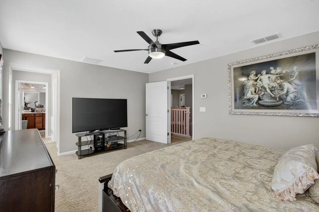 4057 Shorthorn Way, Roseville