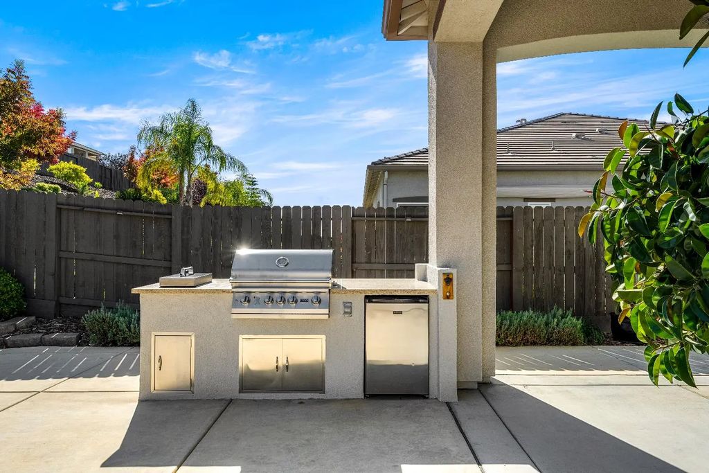 415 Orange Blossom Court, El Dorado Hills