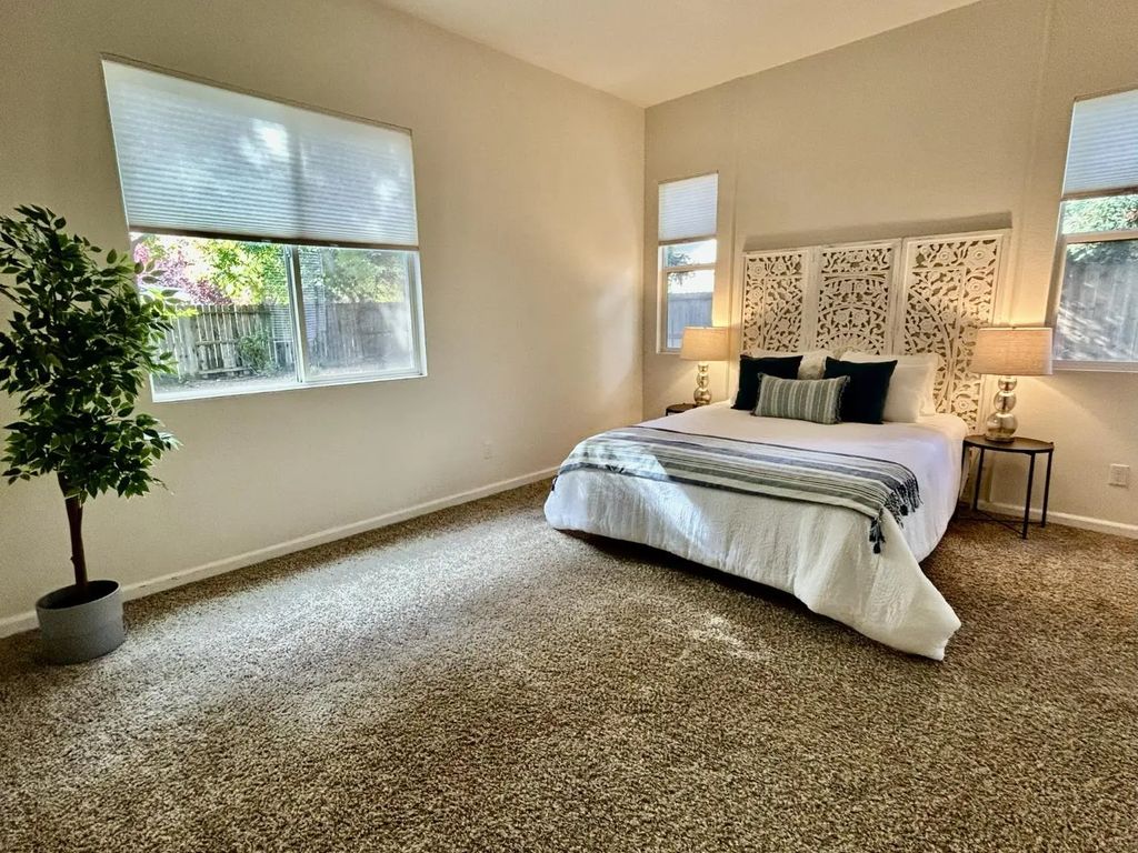 1656 San Antonio Lane, Roseville