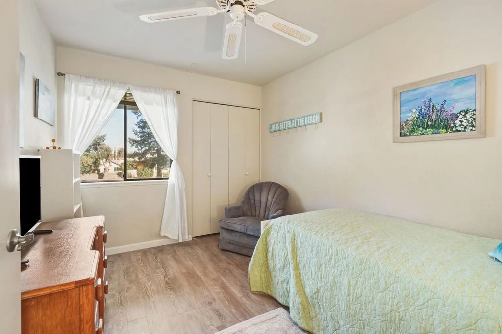6405 El Porto Lane, Citrus Heights