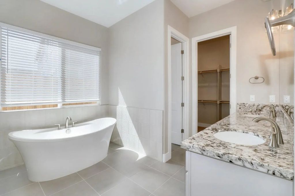 3112 Shasta Daisy Cir, Roseville
