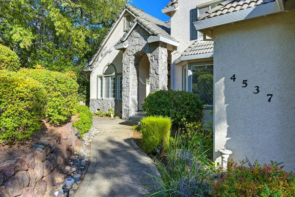 4537 Mountaingate Drive, Rocklin
