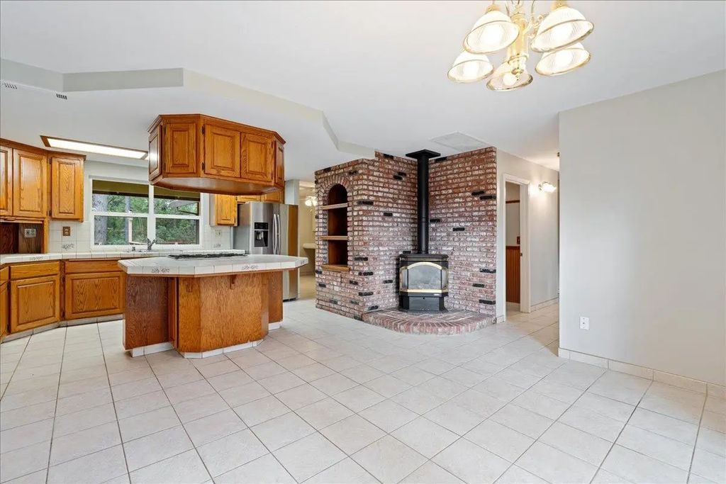 5255 Newtown Road, Placerville