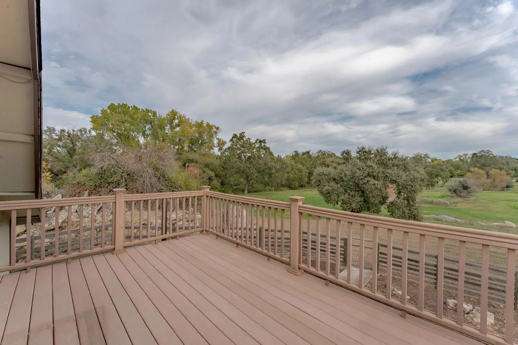 7045 Horseshoe Bar Road, Loomis