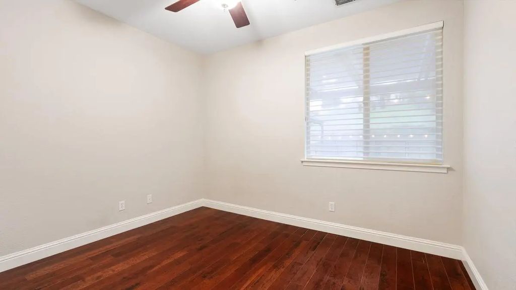 2902 Fox Den Circle, Lincoln