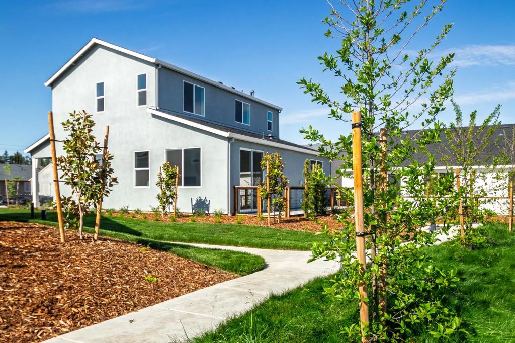 4085 Porton Lane, Carmichael