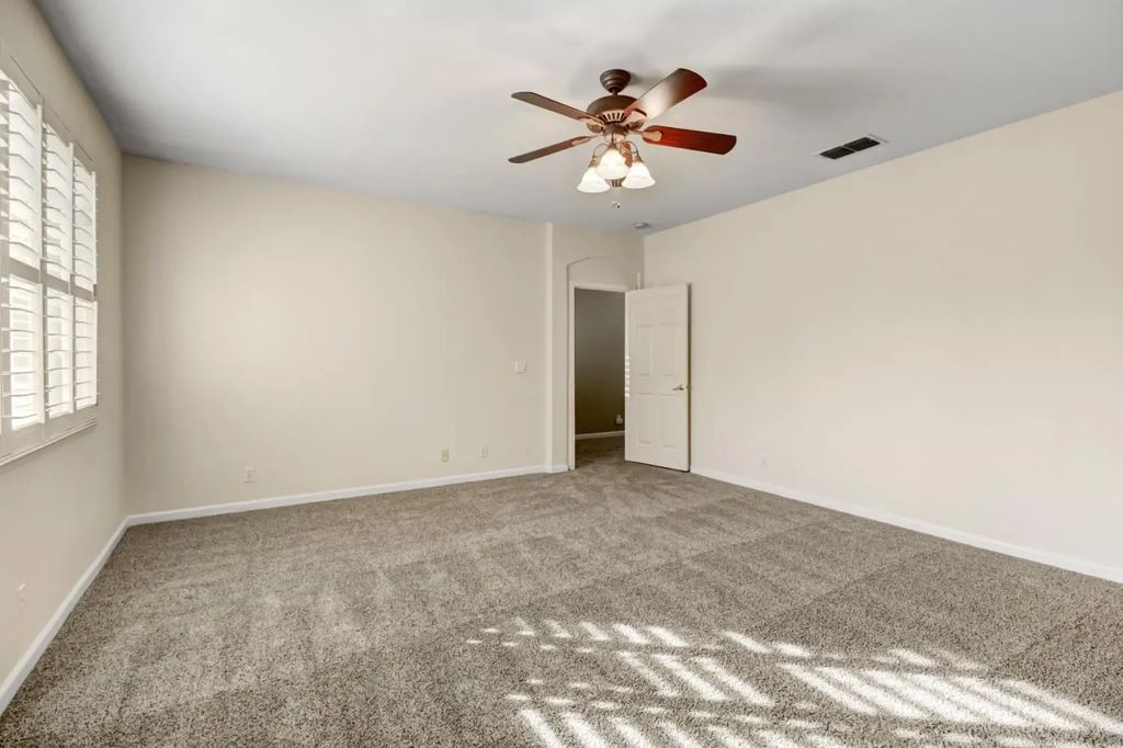 432 Snow Breeze Court, Roseville