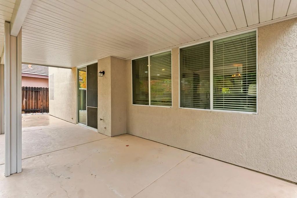 8041 Ryan Taylor Way, Roseville