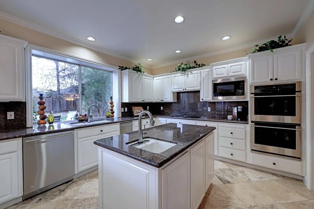 9065 Approach Court, Fair Oaks