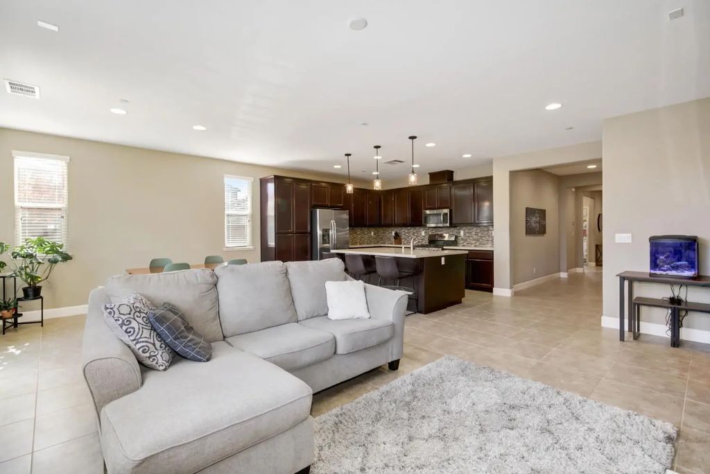 6200 Crosshaven Court, Rocklin