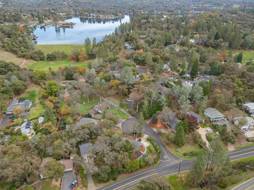 23753 Maple Court, Auburn
