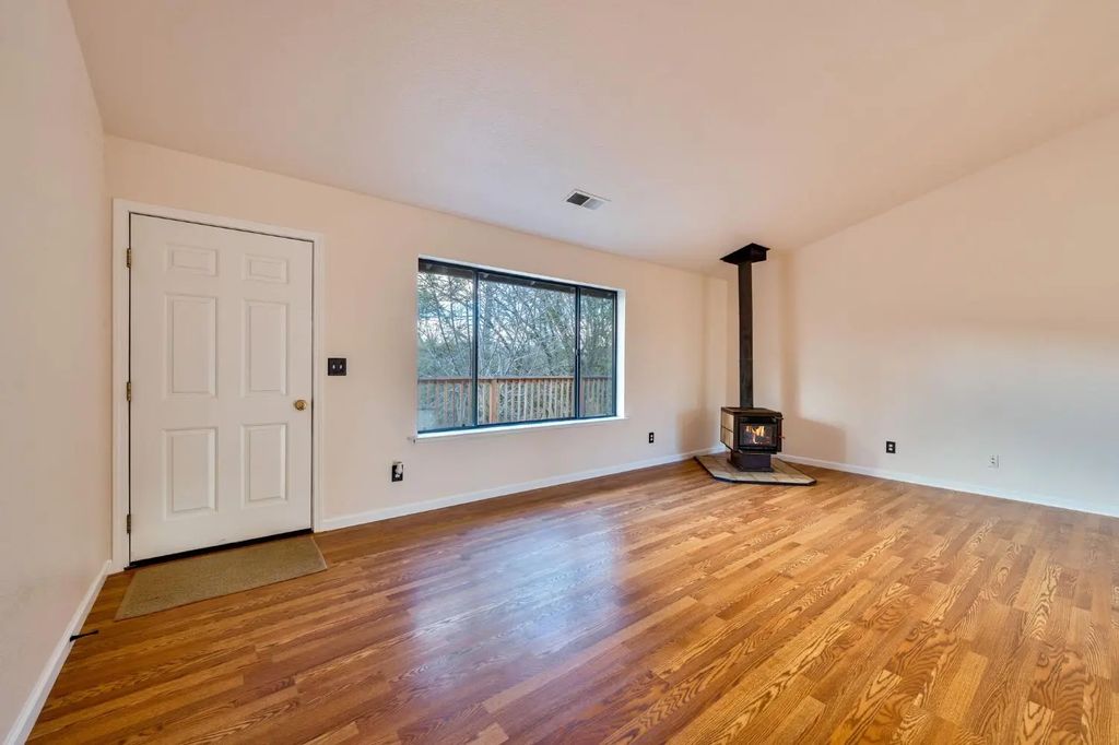 1400 Cedar Oak Road, Placerville