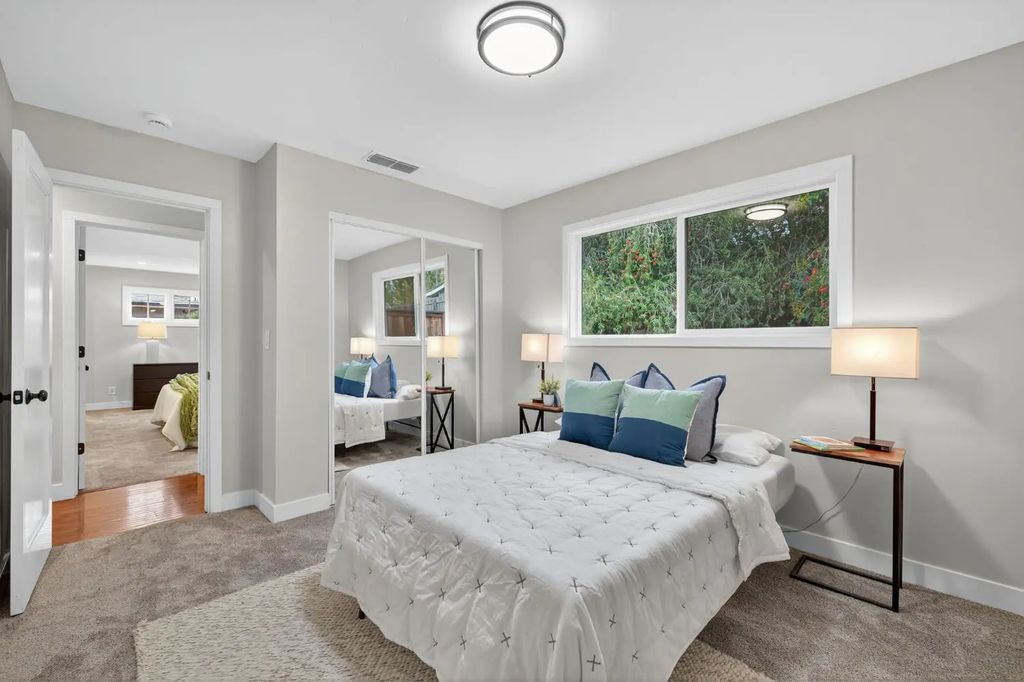 6304 Edgerton, Carmichael