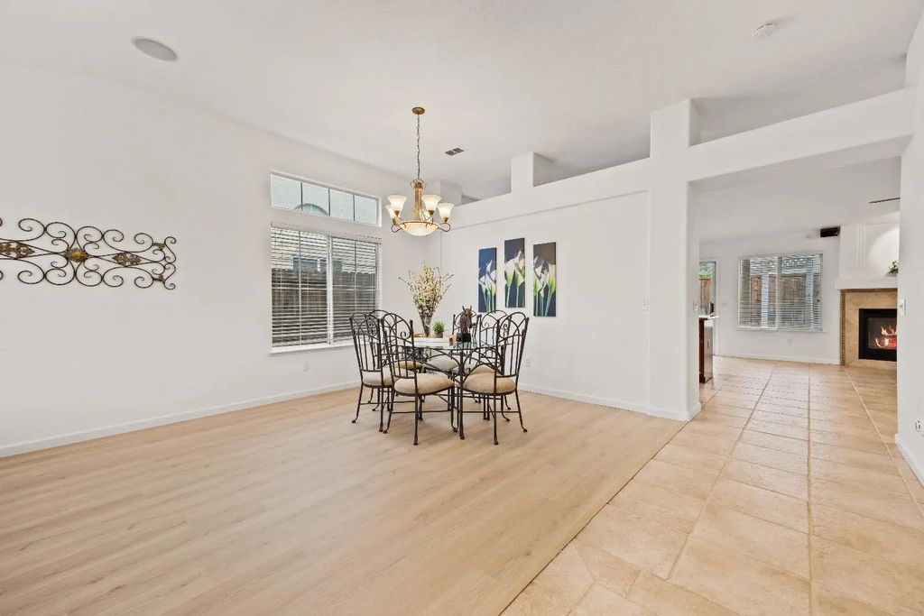 1209 Camino Capistrano, Roseville