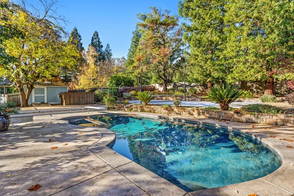 4545 Shady Oak Way, Fair Oaks